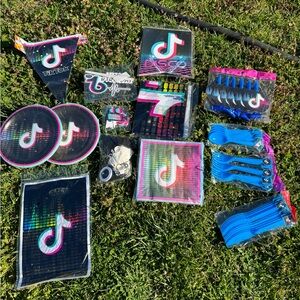 NIP TikTok Party Decorations